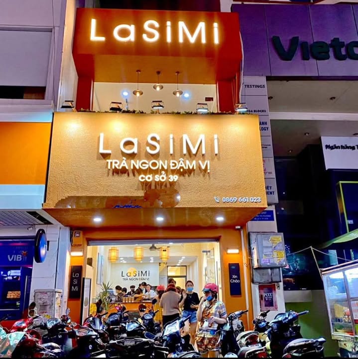 Mặt bằng kinh doanh phố Nguyên Hồng Đống Đa 50m² giá 15 triệu - Vị trí đắc địa cho mọi mô hình kinh doanh!