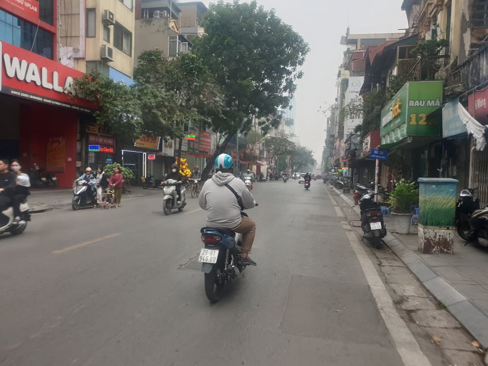 Nhà phố Bạch Mai 32m² giá 6.9 tỷ - Chính chủ sổ đỏ, không quy hoạch!