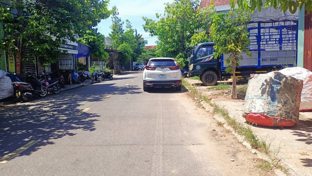 Lô đất đẹp 2 mặt tiền Đô Đốc Lập, An Nhơn 97m² - Giá chỉ 1 tỷ!