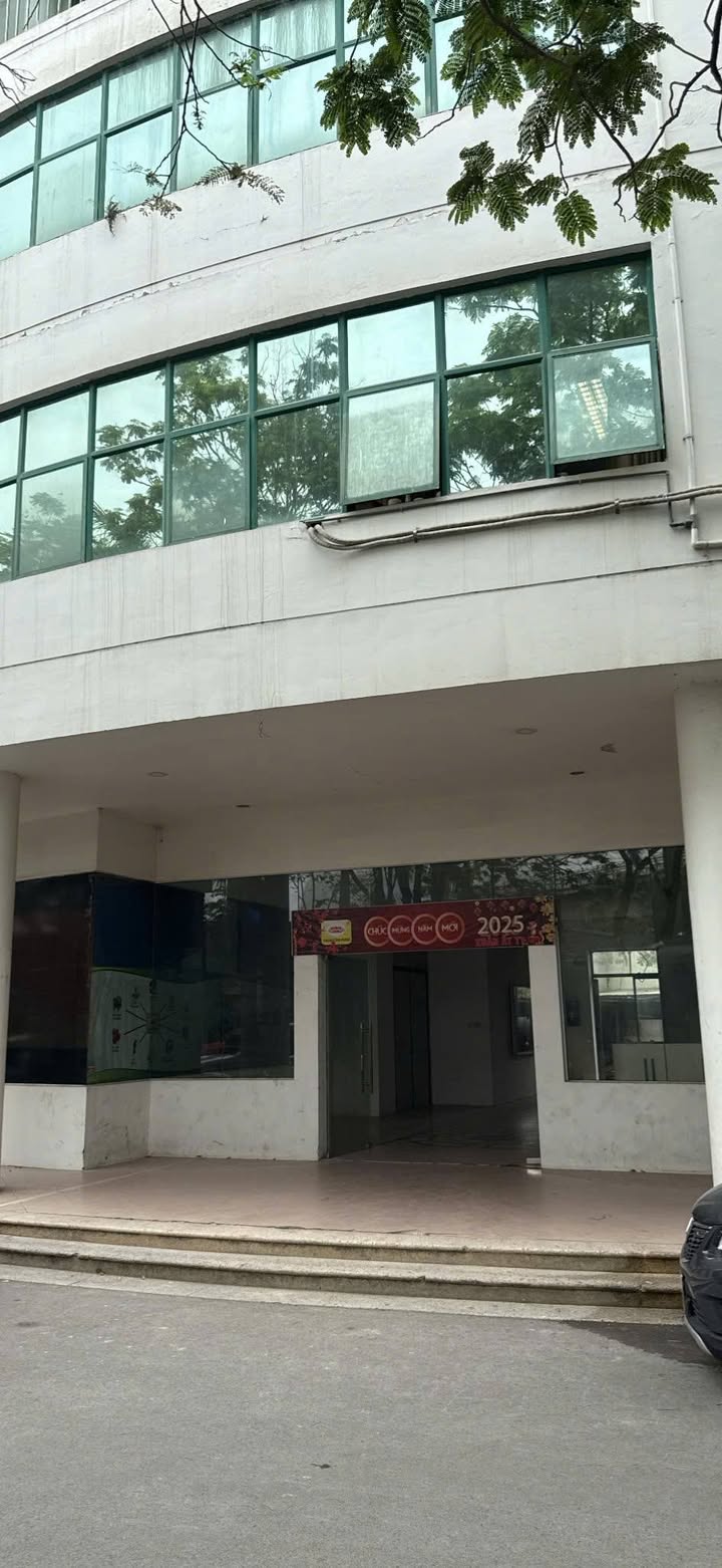 Căn hộ chung cư Thông Tấn, Nam Từ Liêm, 42m² giá 2.1 tỷ - Cơ hội đầu tư tuyệt vời!