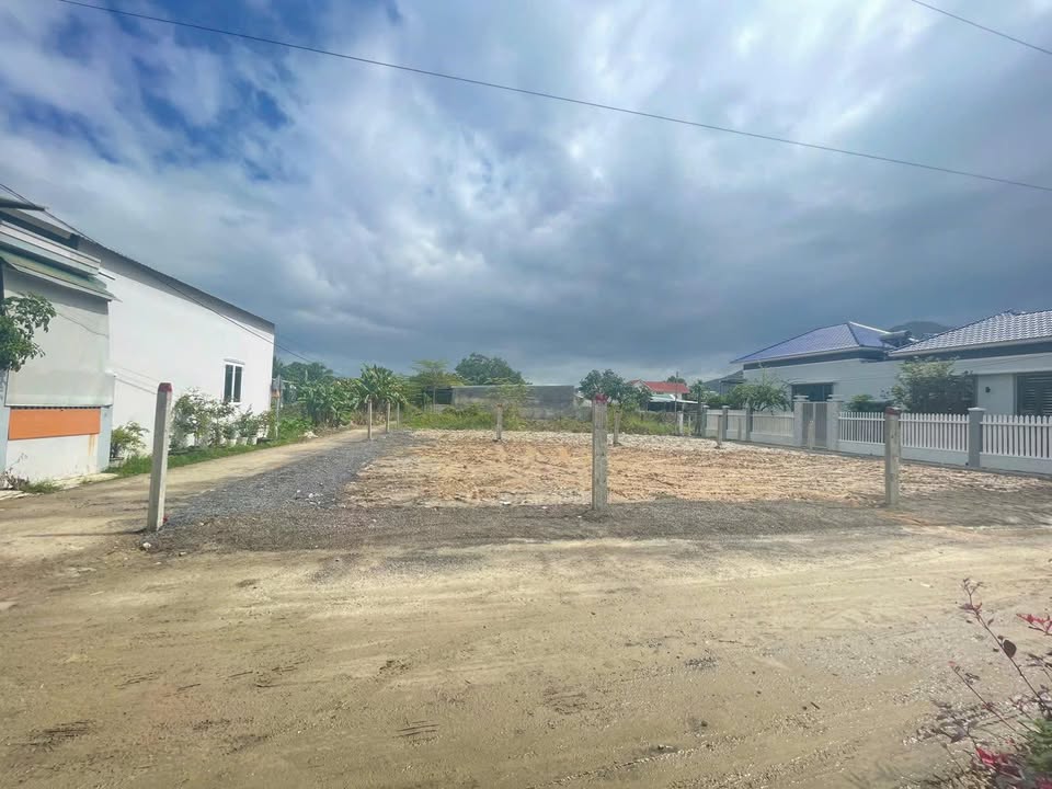 Đất Diên An, Diên Khánh 70m² giá 1.68 tỷ - Gần chợ, ô tô tránh nhau!