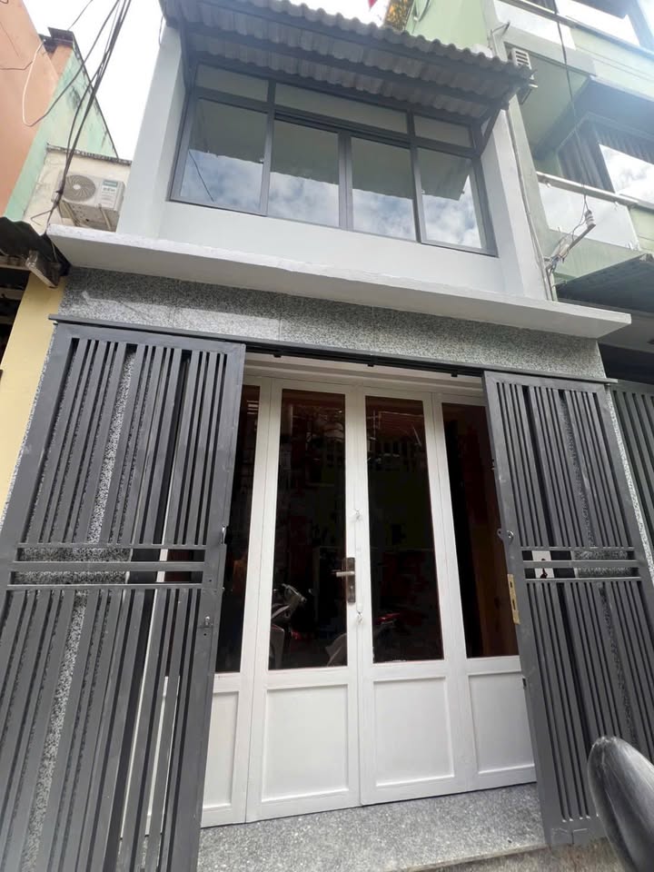 Nhà riêng P.5 Quận 8 29.75m² giá 3.38 tỷ - Chính chủ, Sổ hồng riêng!