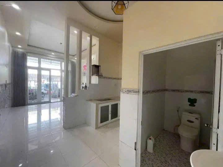 Nhà cho thuê hẻm ô tô 28 Hùng Vương, Sóc Trăng - Giá chỉ 4 triệu/tháng!