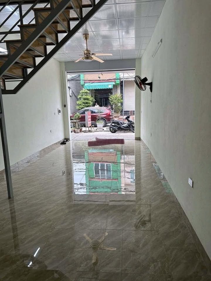 Nhà thuê 2 tầng ngõ 109 Vũ Tông Phan, Thanh Xuân 35m² - Đầy đủ nội thất, vào ở ngay!