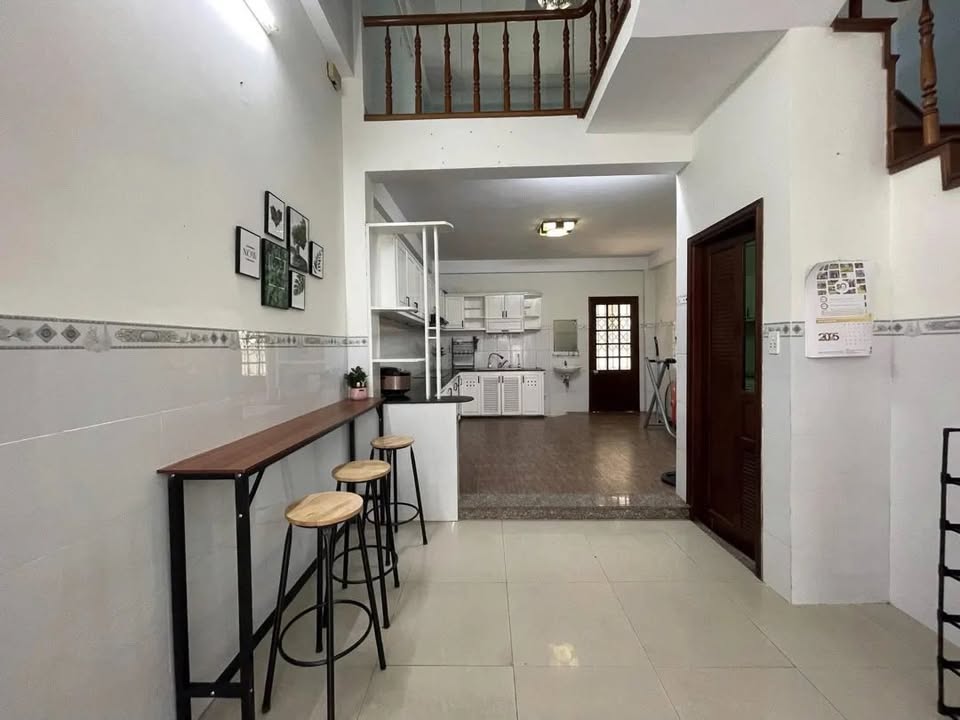 Nhà mặt tiền Ỷ Lan Nguyên Phi 90m² giá 12 tỷ - Đầu tư sinh lời ngay!