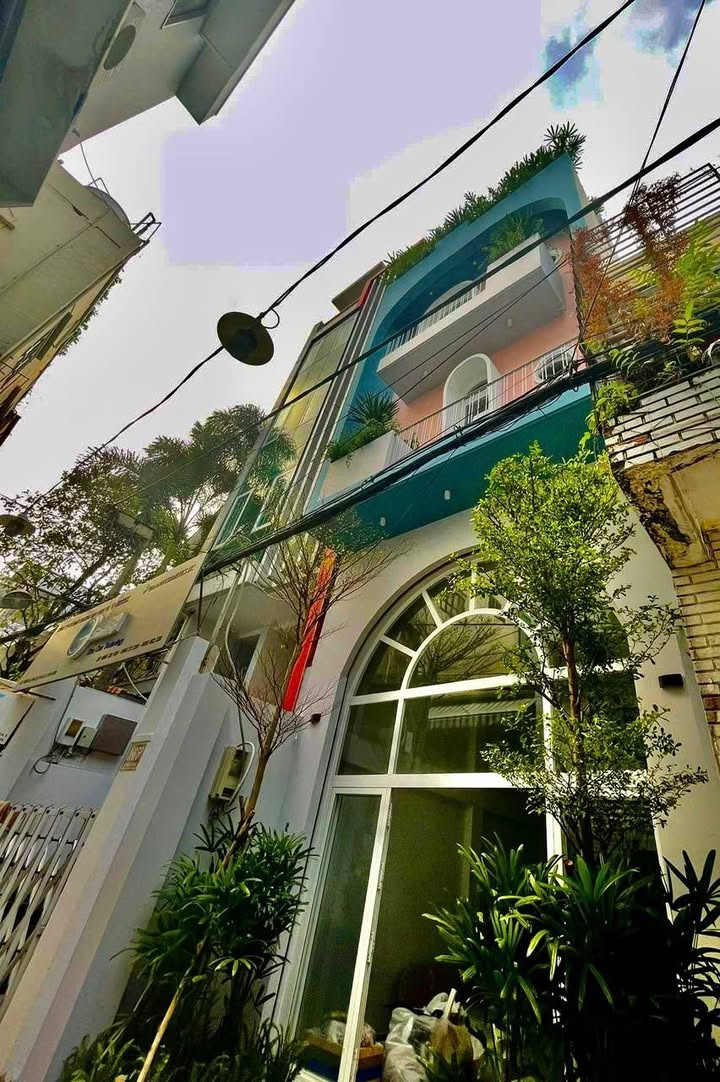 Nhà Hẻm 2 Xe Hơi Tránh Nhau Lê Văn Sỹ 96m² giá 39 tỷ - Khu Sang Sát Trung Tâm