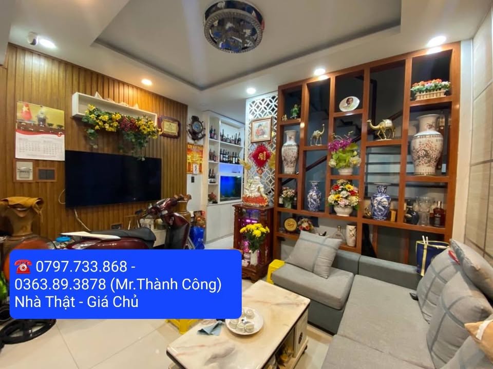 Nhà phố Cầu Kiệu, Phú Nhuận 65m² giá 12 tỷ - Thiết kế hiện đại, sang trọng!