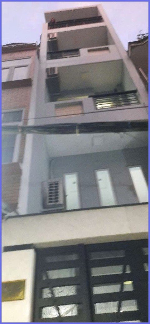 Nhà cho thuê ngay đường Nguyễn Cảnh Chân, Quận 1, 38m² giá 18 triệu - Phù hợp cho văn phòng và lớp học