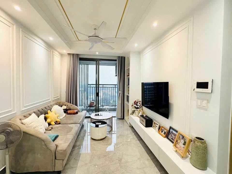 Căn hộ chung cư Botanica Premier Tân Bình 69m² giá 5.75 tỷ - Thiết kế hiện đại, view thoáng mát!