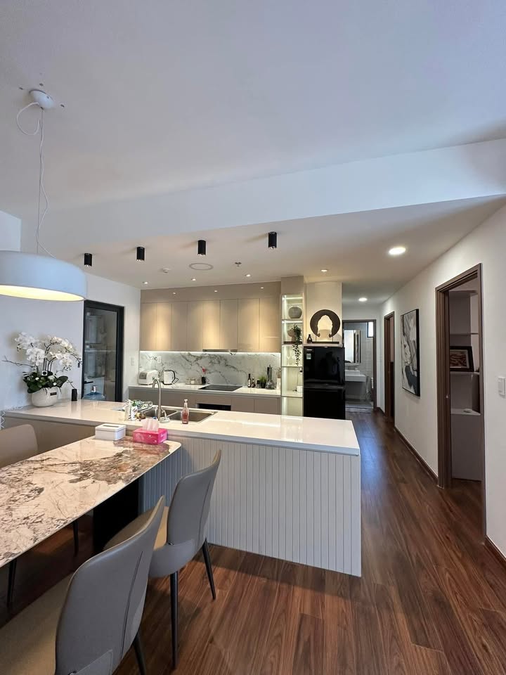 Căn hộ Akari City Bình Tân 79m² giá 11 triệu - Full nội thất sang trọng!