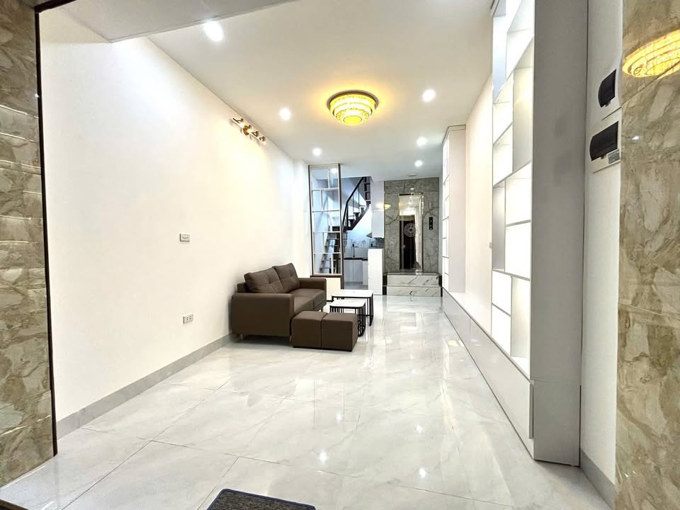 Nhà phố Ngọc Khánh Ba Đình 33m² giá thỏa thuận - Sẵn sàng vào ở ngay!