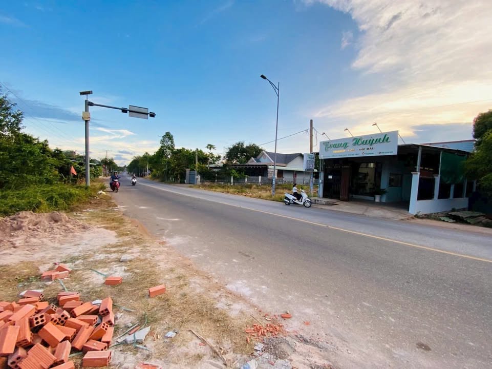 Nhà mặt tiền Hương Lộ 2, Bà Rịa - Vũng Tàu 518m² giá 2.9 tỷ - Cơ hội đầu tư tuyệt vời!