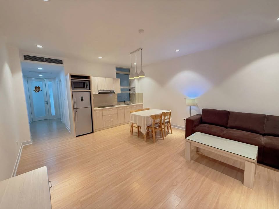 Căn hộ cho thuê 1 phòng ngủ đường Yên Ninh 70m² giá 15.5 triệu - View đẹp, nội thất đầy đủ!