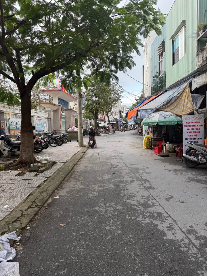 Bán nhà mặt tiền Hàn Mặc Tử Đà Nẵng 92m² giá 8 tỷ - Đầu tư sinh lời ổn định!