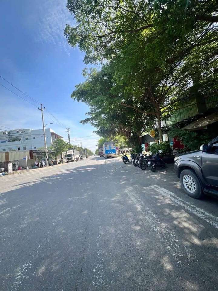 Bán đất mặt tiền đường B1 Hồng Phước, Hòa Khánh Bắc, 102m² - Tiềm năng tăng giá vượt trội!