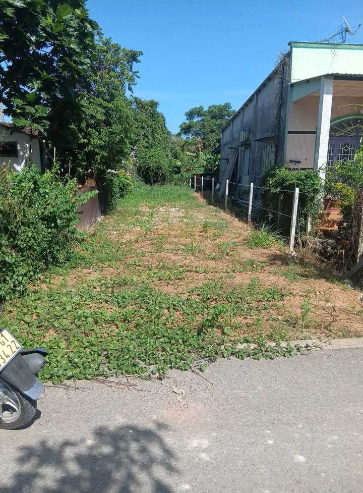 Đất nền Tây Nam, Bến Cát, 165m² giá chỉ 1.45 tỷ - Đầu tư sinh lời ngay!