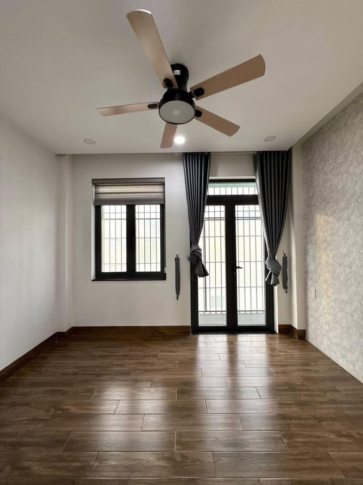 FrontHouse Đoàn Thị Điểm Phú Nhuận 50m² giá 10 tỷ - Mặt tiền kinh doanh sầm uất!