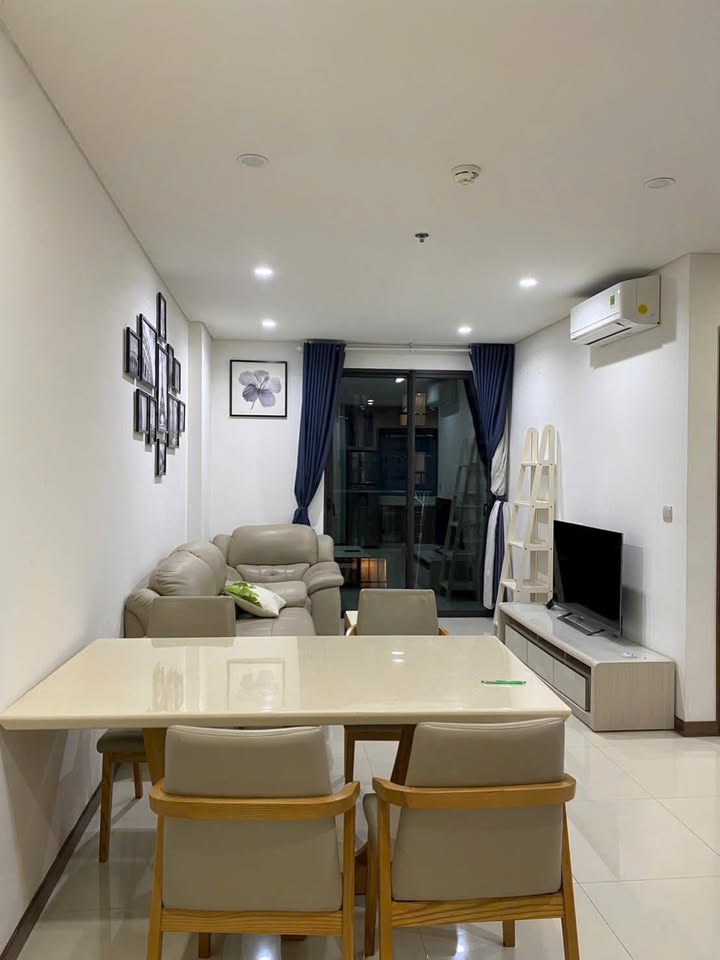 Căn hộ cho thuê Hado Centrosa Garden Quận 10 87m² giá 24 triệu - Nhận nhà ngay!