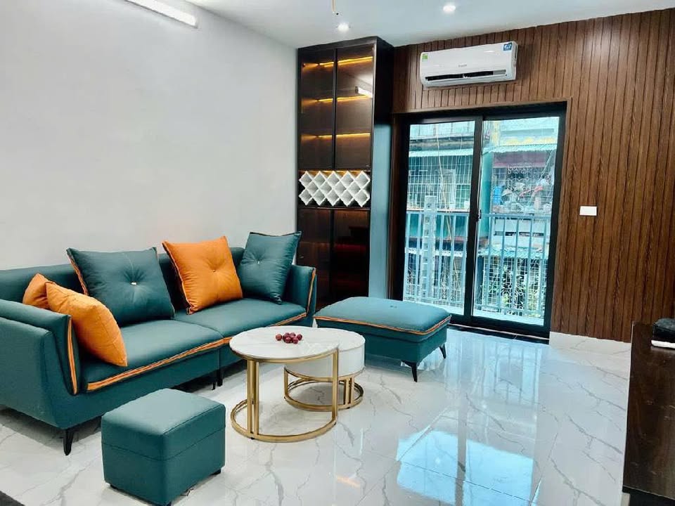 Nhà phố Trung Liệt, Đống Đa 80m² giá 5 tỷ - Full nội thất, sẵn sàng vào ở!