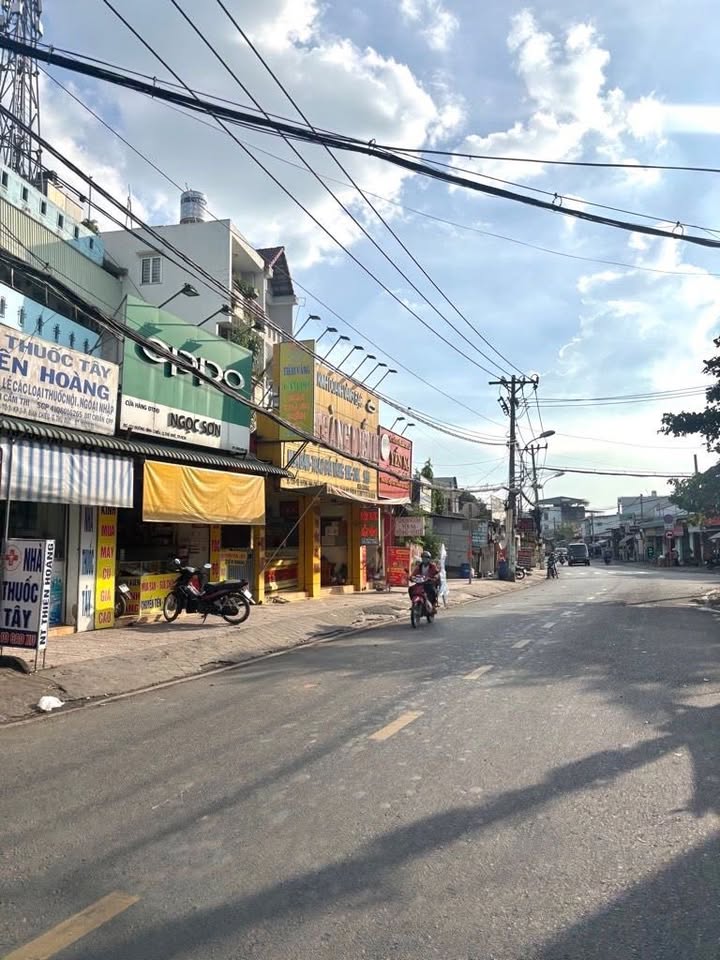 Nhà trọ Bình Chiểu Thủ Đức 104m² giá 4.6 tỷ - Dòng tiền ổn định 10 triệu/tháng!