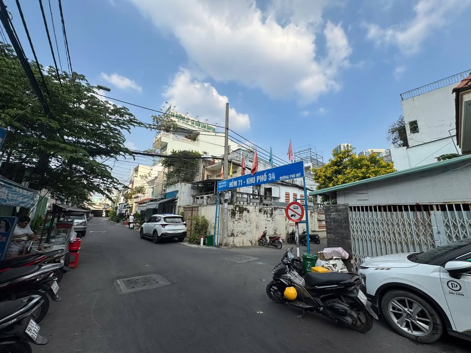 Nhà phố Ngô Tất Tố, Bình Thạnh 41m² giá 5.2 tỷ - Tiện ích xung quanh đầy đủ!