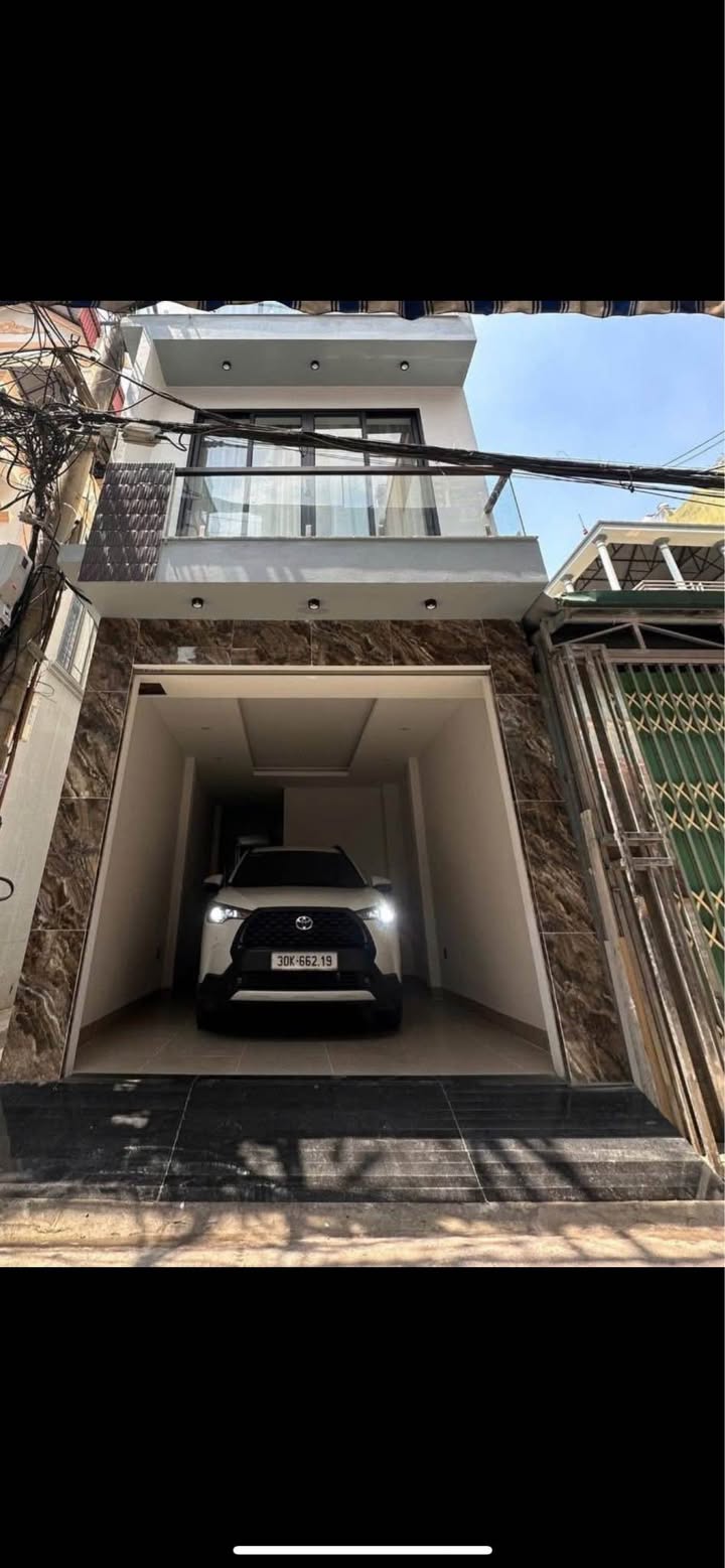 Nhà mặt phố Chu Huy Mân, Phúc Đồng 62m² giá 13 tỷ - Đầu tư sinh lời không thể bỏ lỡ!