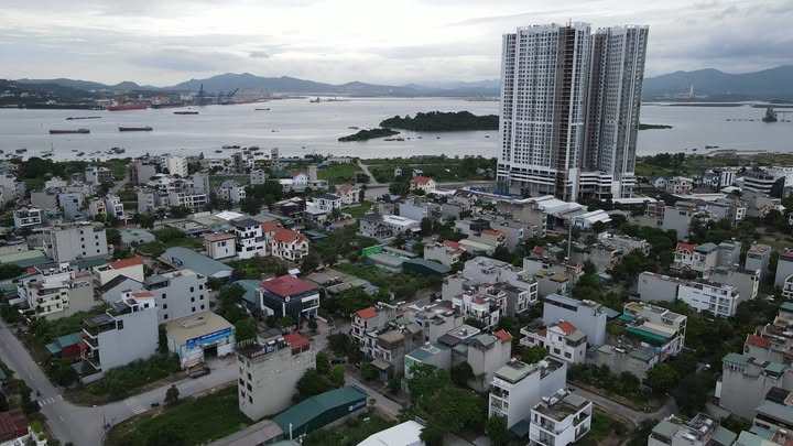 Khách sạn 5 tầng tại phường Cao Xanh, Hạ Long 120m² giá 10 tỷ - Đầu tư sinh lời ngay!