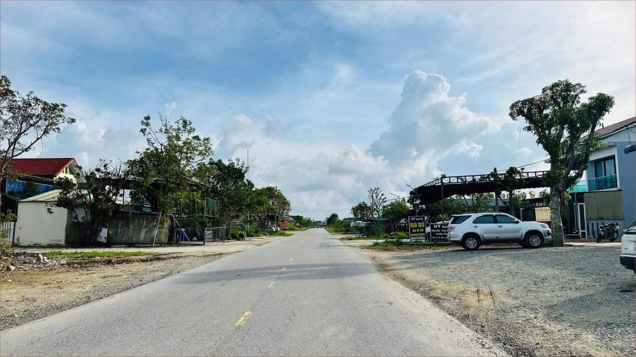 Đất mặt tiền tỉnh lộ 17, phường Hà Huy Tập, 220m² giá 6 tỷ - Đầu tư sinh lời ngay!