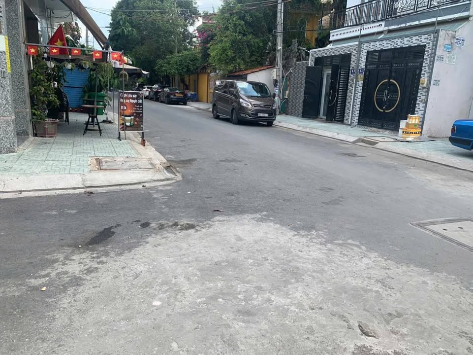 Nhà mới mặt tiền đường 2D, An Lạc, Bình Tân 38.4m² giá 4.6 tỷ - Đầu tư sinh lời ngay!