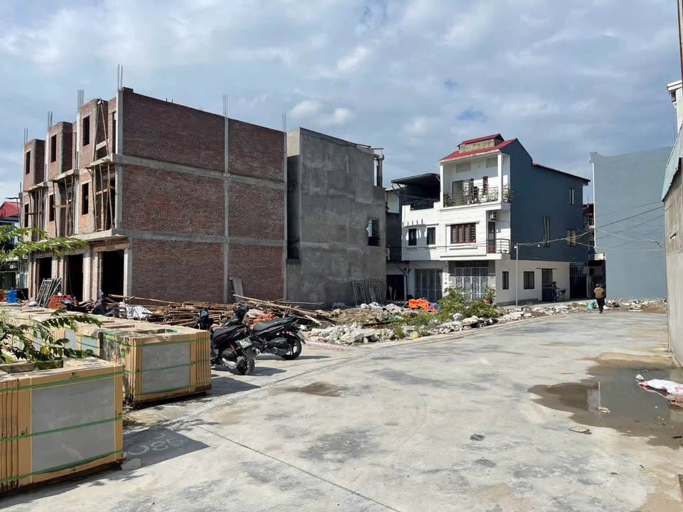 Đất nền Vĩnh Khê, Hải Phòng 65m² giá 2 tỷ - Sổ đỏ chính chủ, pháp lý chuẩn!