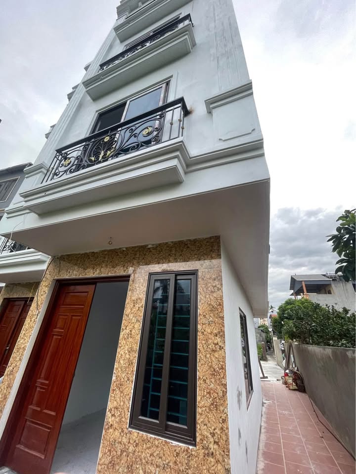 Nhà phố Hoàng Liên, Bắc Từ Liêm 30m² giá 4.95 tỷ - Lô góc 2 mặt thoáng