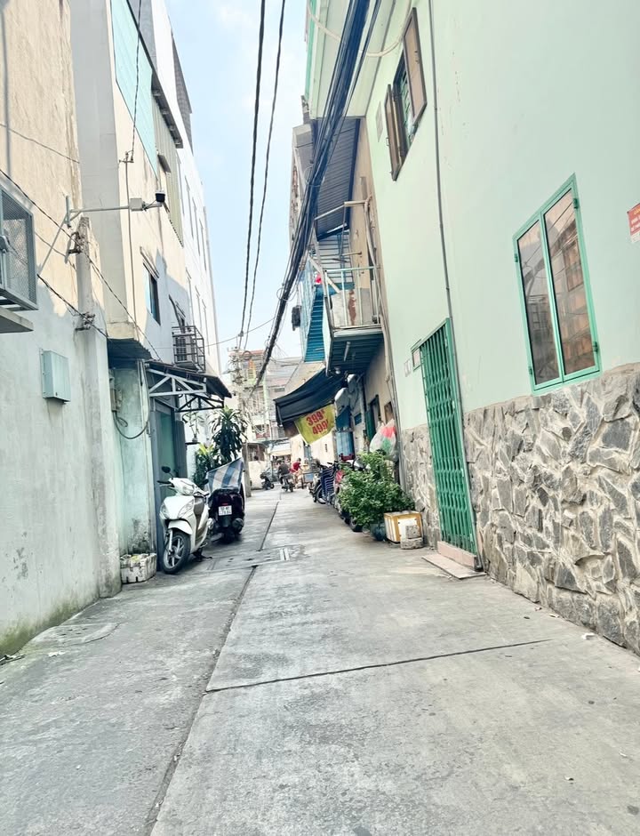 Nhà phố Bến Phú Lâm, Q6 - 50.7m² giá chỉ 700 triệu - Sẵn sàng vào ở ngay!