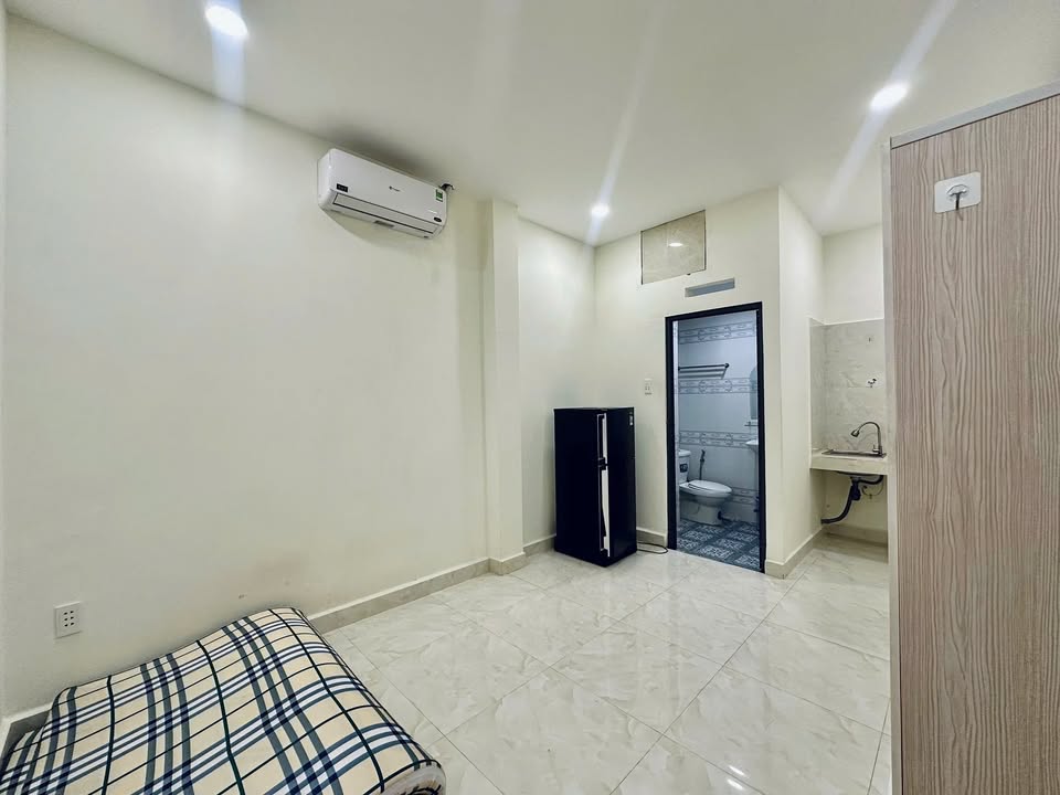 Phòng trọ tại Gò Vấp 40m² giá chỉ 3.5 triệu - Nội thất đầy đủ, an ninh tốt!