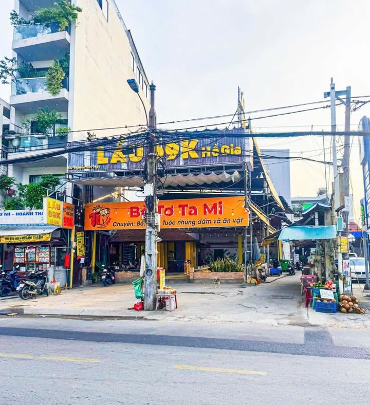 Cho thuê mặt bằng góc 2 MT Nguyễn Văn Nghi, quận Gò Vấp, 350m² - Giá thuê thỏa thuận