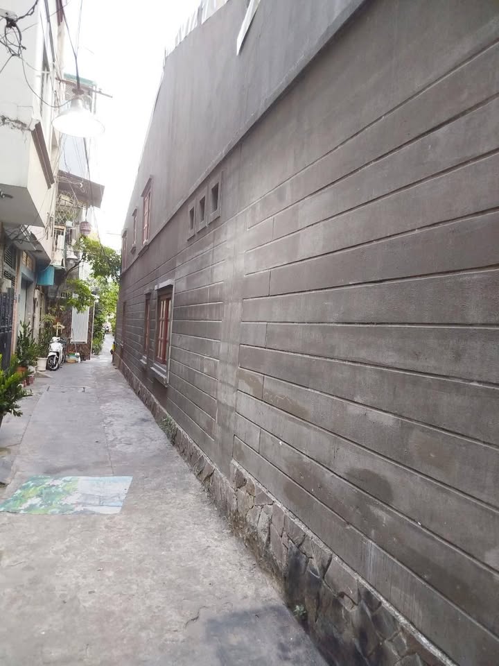 Nhà góc 3 mặt thoáng Thành Thái Q10 120m² giá 17 tỷ - Đầu tư sinh lời tốt!