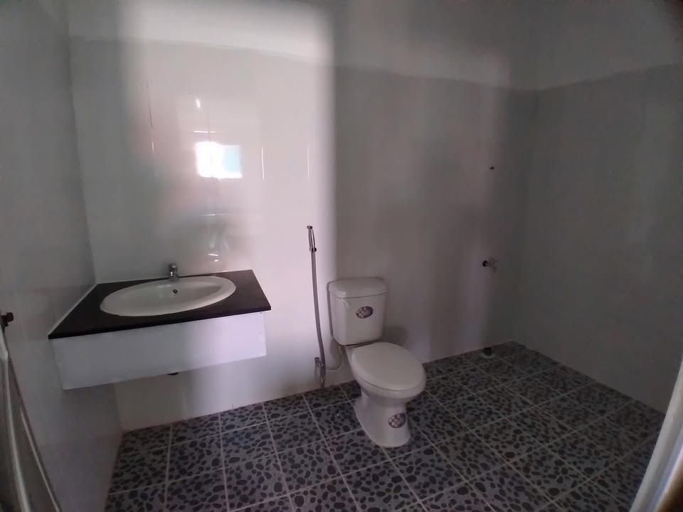 Kho cho thuê 210m² tại Hiệp Bình Phước - Giá 25 triệu/tháng, phù hợp cho mọi nhu cầu!