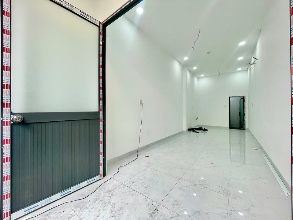 Mặt bằng cho thuê quận Bình Thạnh - Đường Bạch Đằng - Liên hệ ngay để thương lượng!