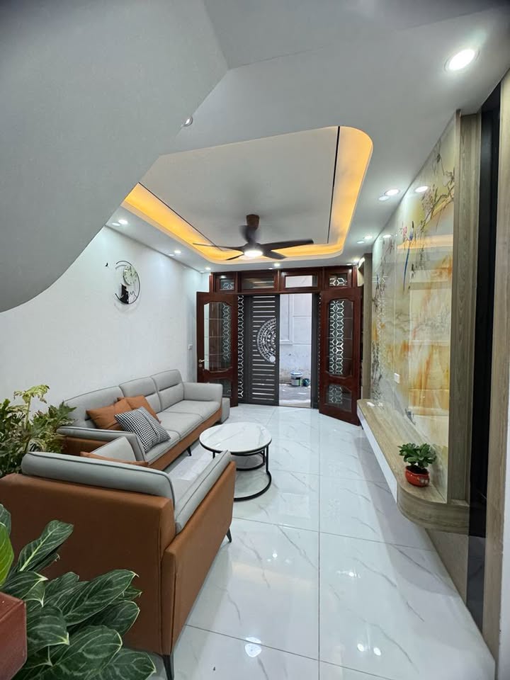 Nhà đẹp Mỹ Đình 2, 38m² giá 8.75 tỷ - Dân xây, ở ngay!