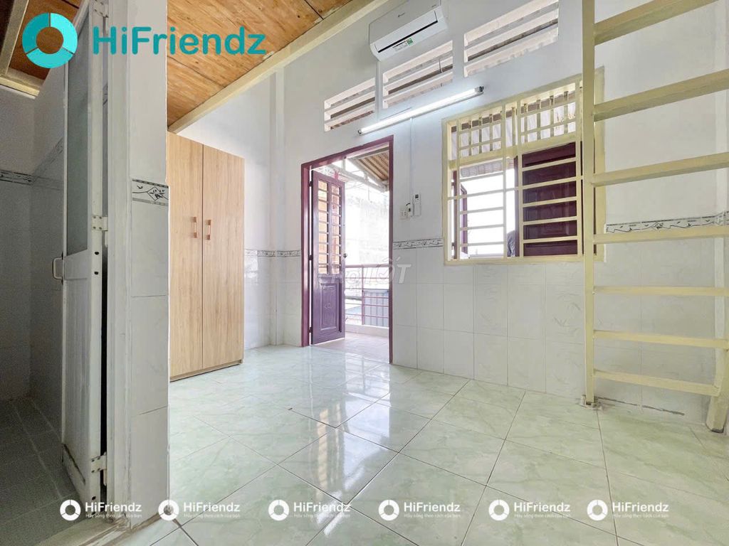 Cho thuê phòng trọ ban công 30m² Lê Văn Việt 2.7 triệu - Vị trí đắc địa, kết nối thuận tiện!