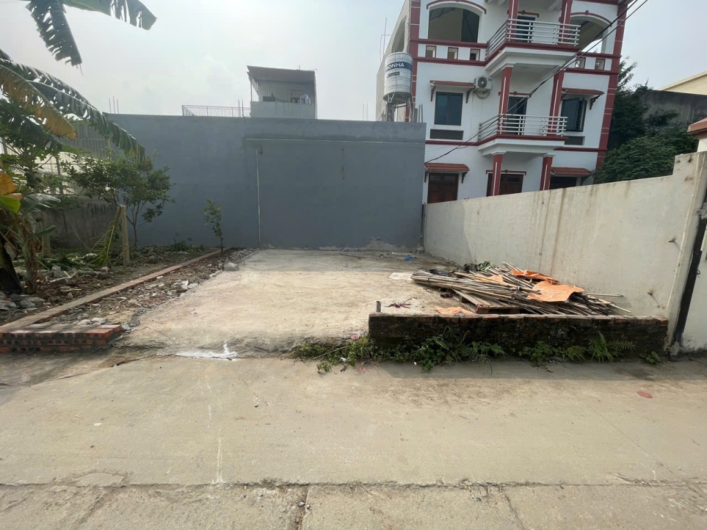 Bán mảnh đất tại Quang Minh, Mê Linh 50m² giá 3.15 tỷ - Đường ô tô tránh nhau, vị trí đẹp!