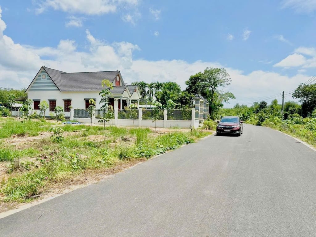 Đất thổ cư 210m² Hưng Chiến chỉ 290 triệu - Kinh doanh ngay sát chợ!