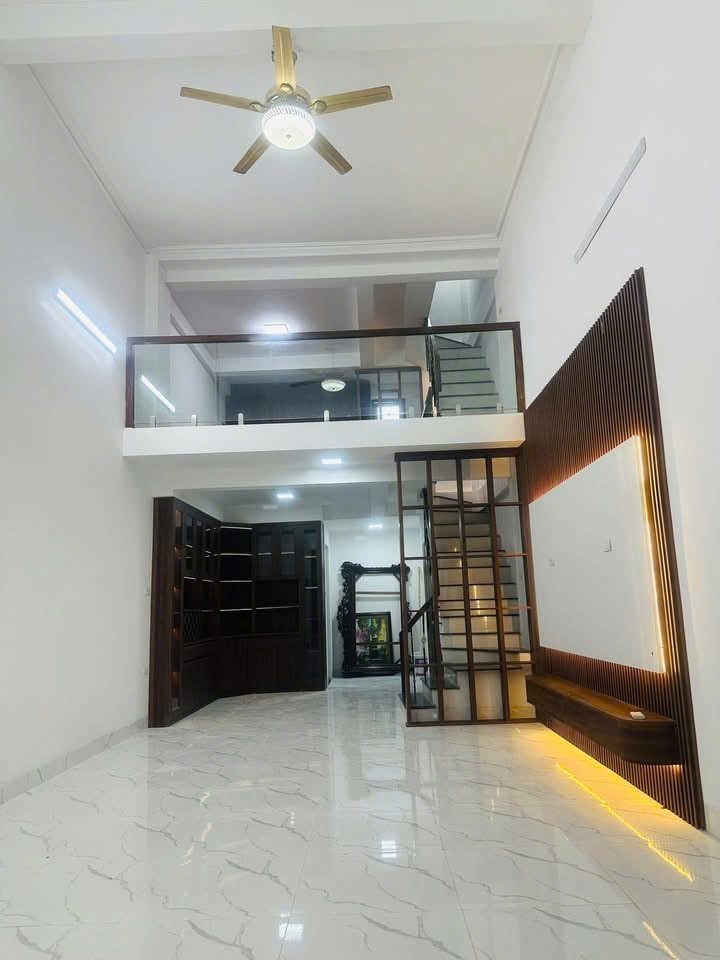 Nhà mặt phố Huỳnh Thúc Kháng, Quận Hà Đông 45m² giá 13 tỷ - Kinh doanh sầm uất!