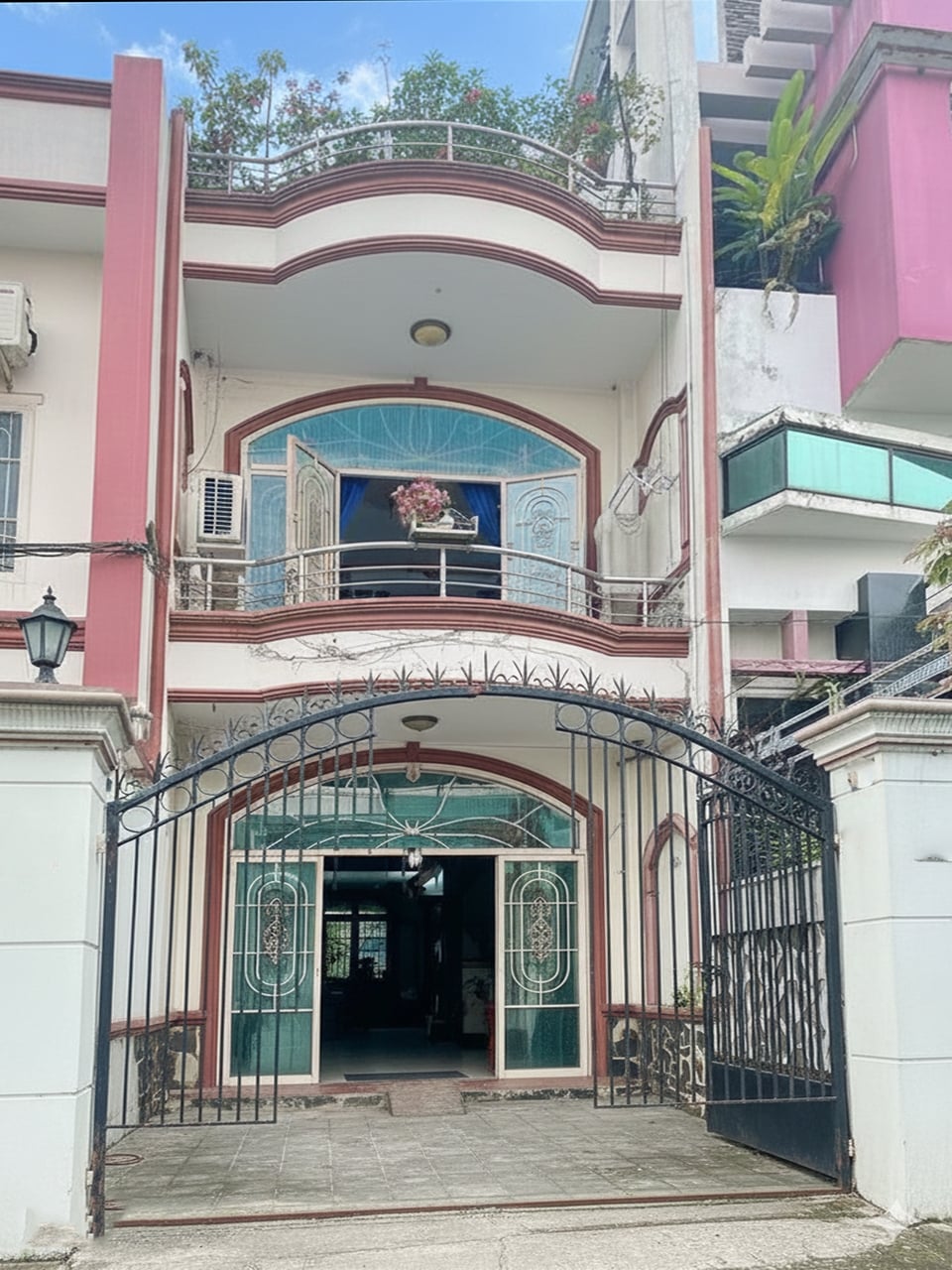 Nhà phố 90m² Phường Đông Hưng Thuận, Quận 12 - Giảm 100 triệu chỉ còn 7.8 tỷ!