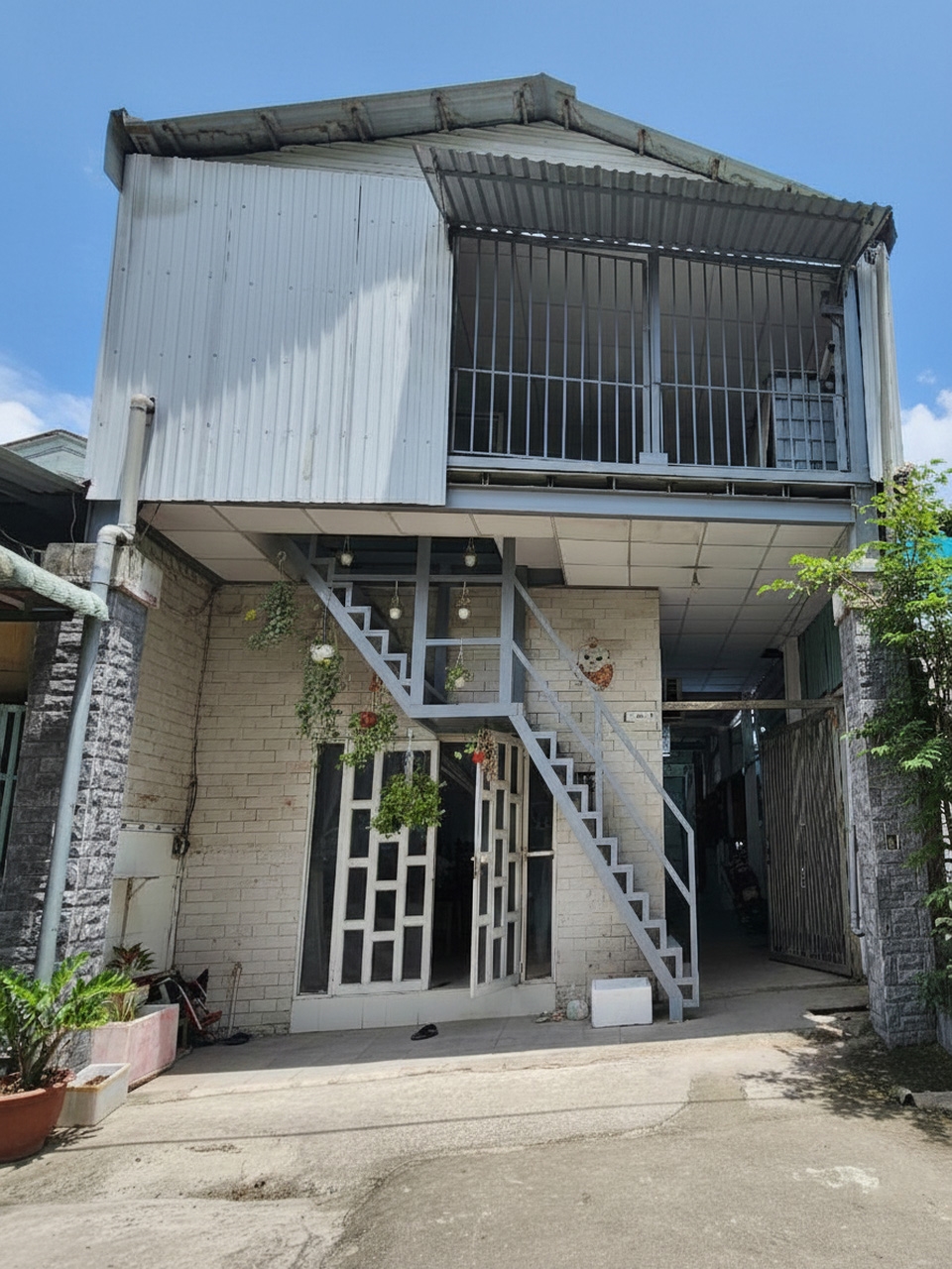 Nhà trọ 6 phòng tại Đỗ Tấn Phong, Dĩ An 158m² giá 4.9 tỷ - Giảm ngay 300 triệu!