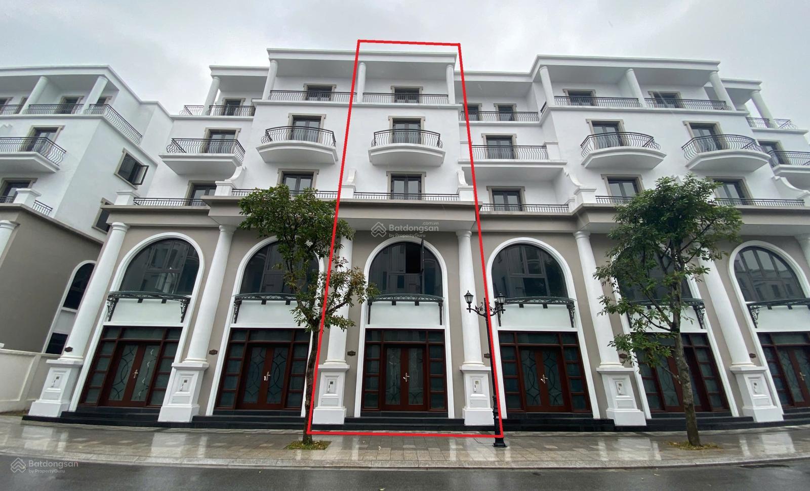 Bán gấp nhà liền kề Vinhomes Ocean Park 3 90m² giá 16.9 tỷ - Sống xanh trong khu compound hoàn hảo!