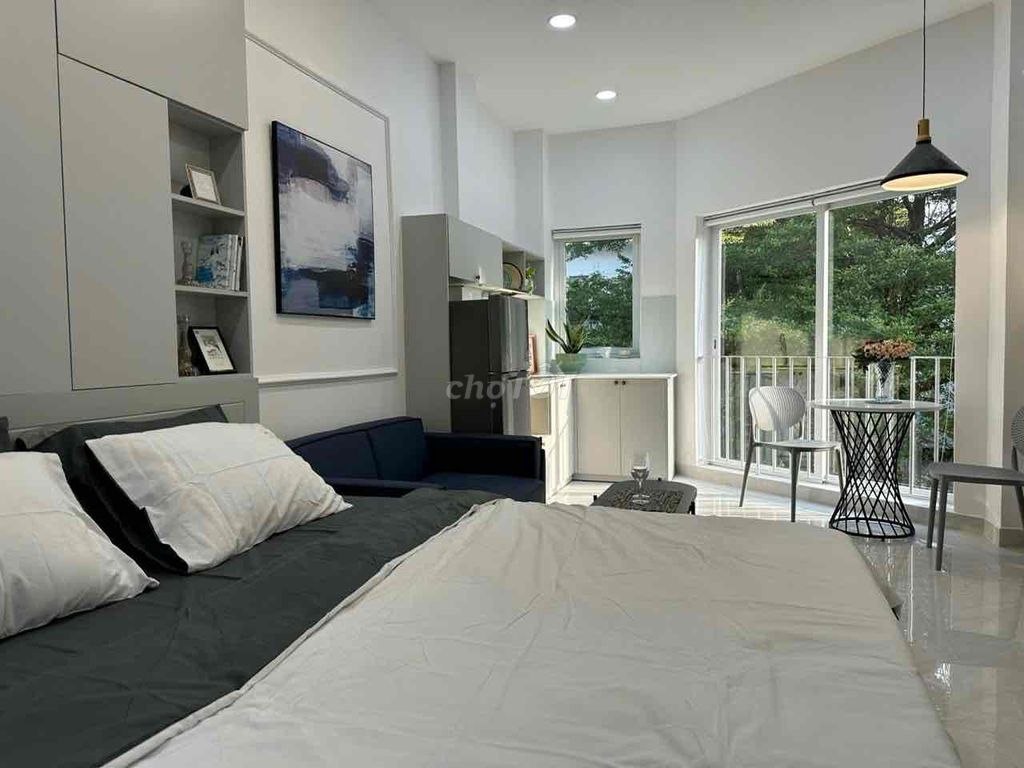 Căn hộ Cộng Hòa Tân Bình 40m² giá 6.5 triệu - Full nội thất, ban công thoáng mát!