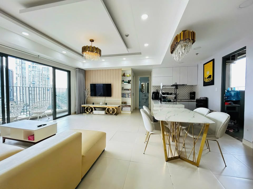 Căn hộ 3 phòng ngủ Masteri Thảo Điền 97m² giá 12.5 tỷ - Full nội thất, view thoáng