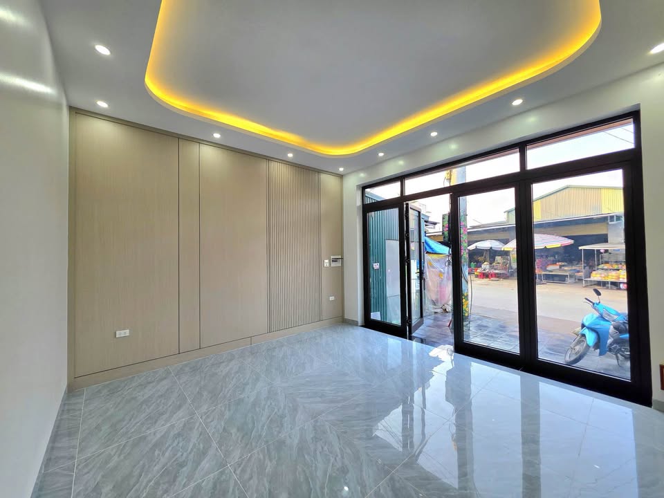 Nhà cấp 4 đường Khu Hồng Kỳ, Móng Cái 94m² giá 2 tỷ - Sẵn sàng vào ở ngay!