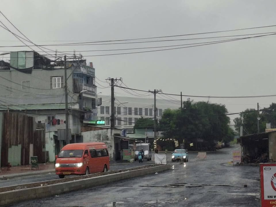 FrontHouse mặt tiền Hoàng Hữu Nam 525m² giá 58 tỷ - Cơ hội đầu tư sinh lời!