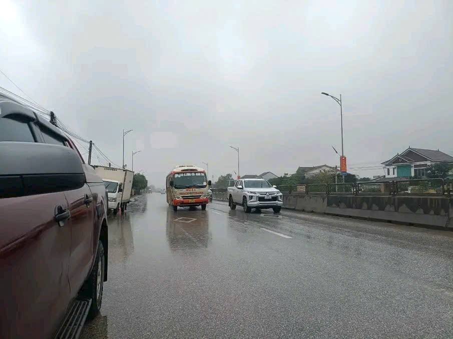 Lô đất kinh doanh mặt đường Đại lộ Thăng Long - 550m² giá 11 tỷ - Đầu tư sinh lời cao!